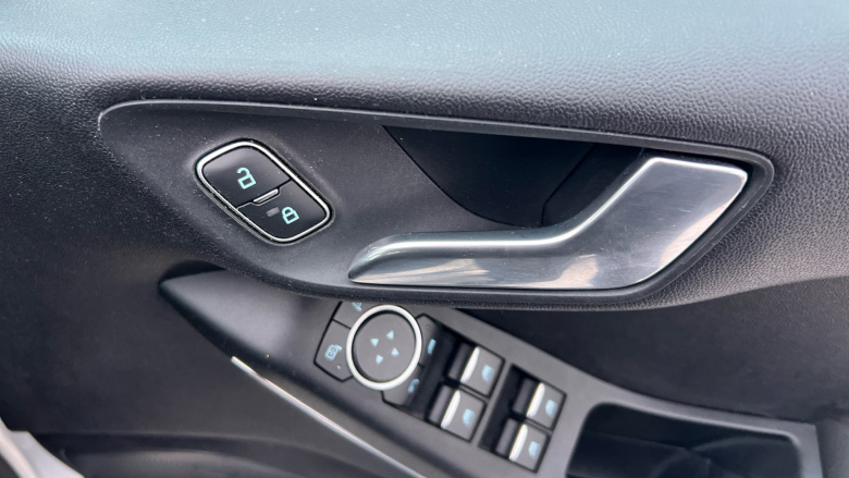 Ford Fiesta 1.0 EcoBoost Hybrid mHEV 125 ST-Line Edition 5dr Petrol Hatchback